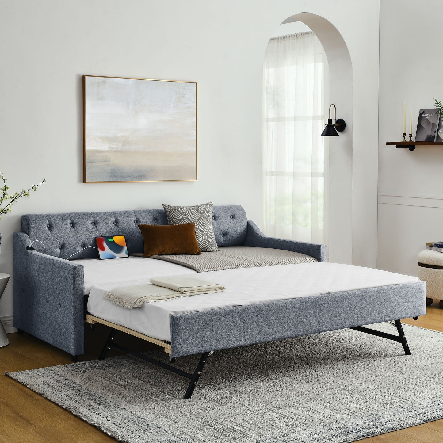 Upholstered Daybed With Trundle and Usb Armrest