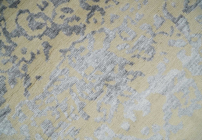 8x10 Beige, Charcoal and Silver Traditional Medallion Hand Knotted Wool and Bamboo Silk Area Rug - Tampa Home & Garden Store