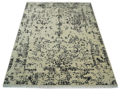 Alfombra persa antigua de lana, fina, anudada a mano, en beige y negro, 8x10 | AGR35