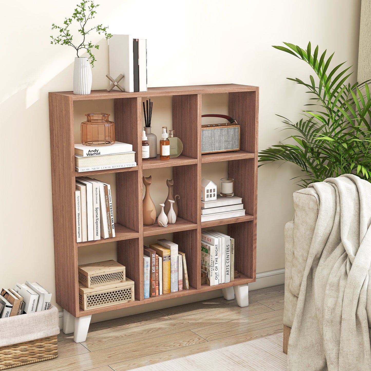 Estantería de 9 cubos con 6 estantes extraíbles y patas de soporte elevadas - Marrón