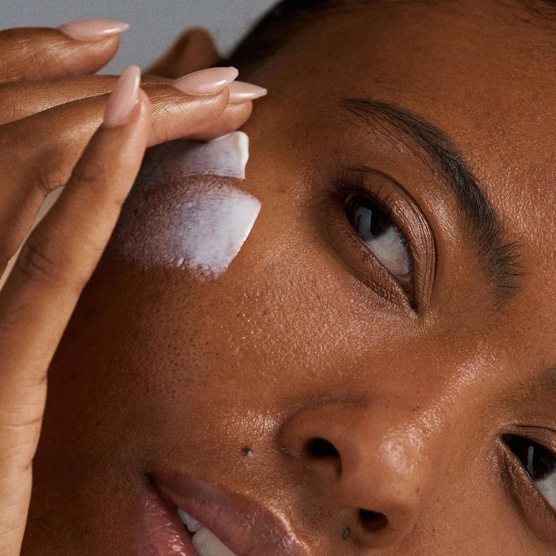 Dermalogica SPF30 sunscreen; lightweight nonwhitening formula applied to dark skin on Tampa Home & Garden Store
