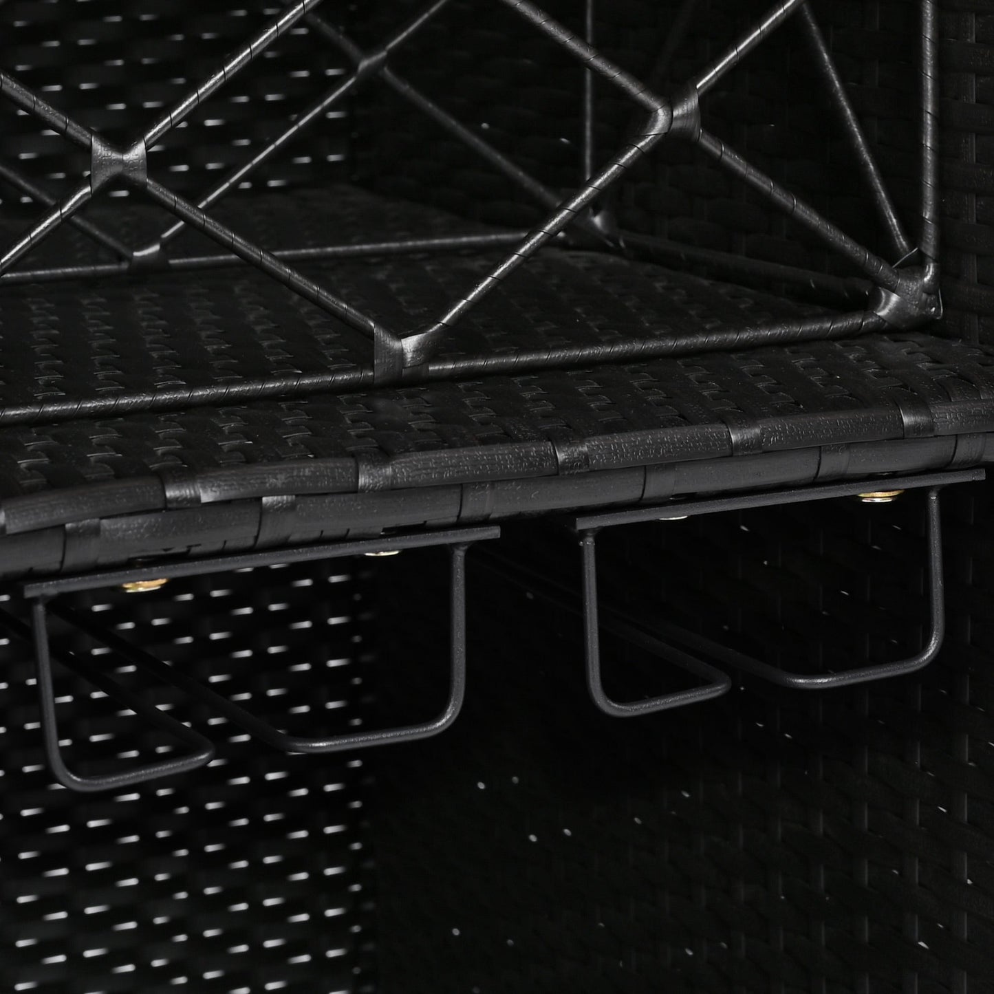 Sturdy Wicker Outdoor Grill Cart and Counter