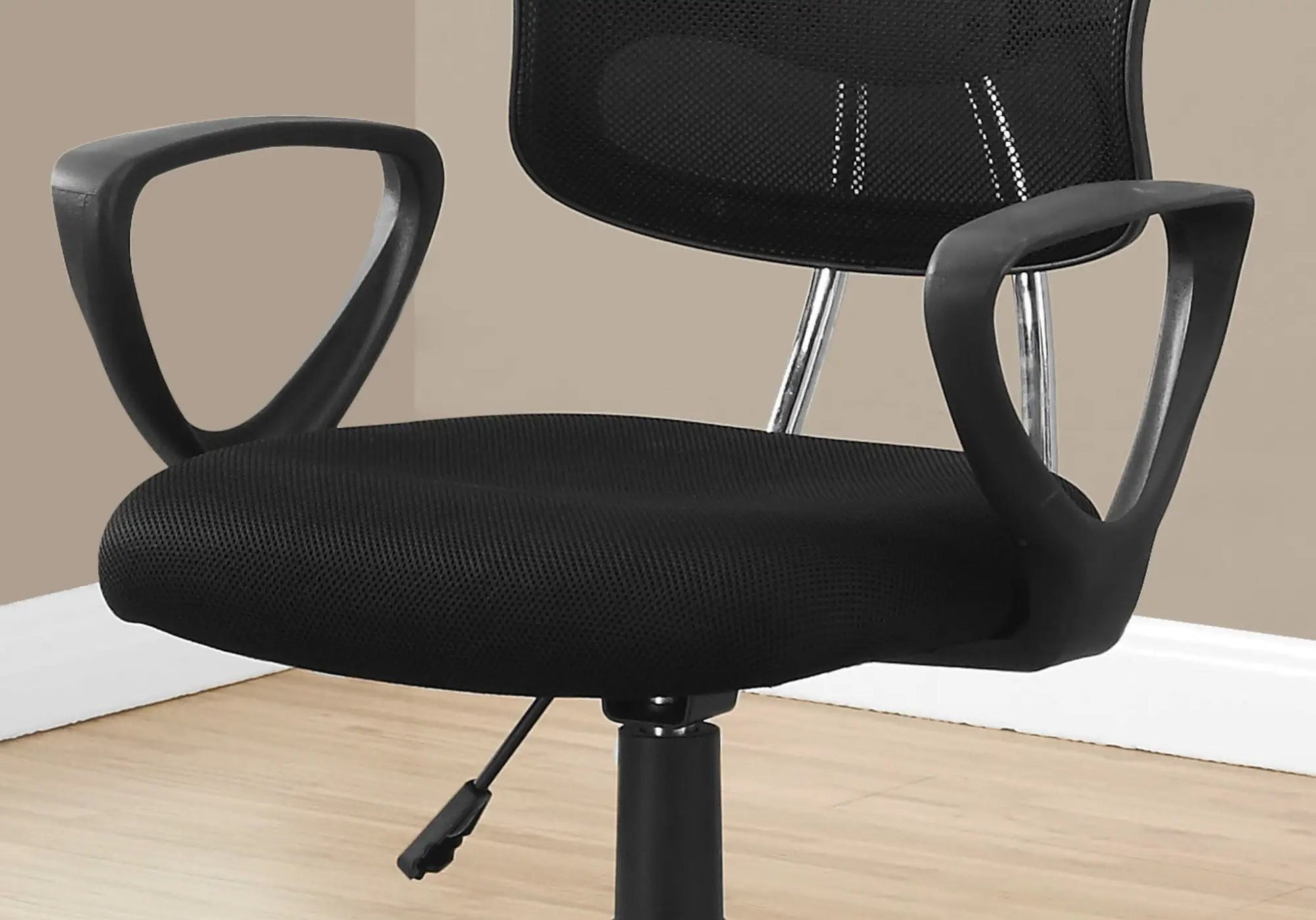Office chair black mesh with armrests, adjustable height, swivel, Unique Piece Furniture on Tampa Home & Garden Store