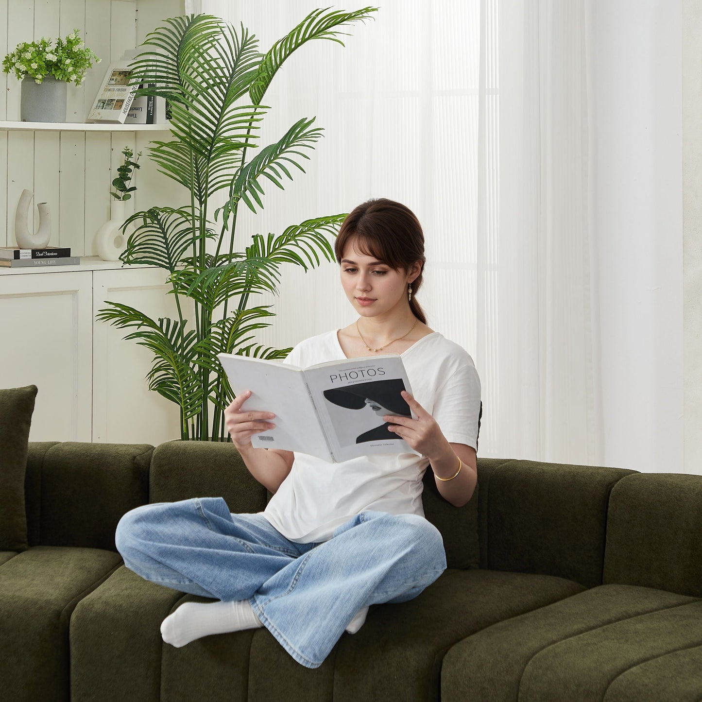 Symmetrical Modular Sofa And Piano Key Design