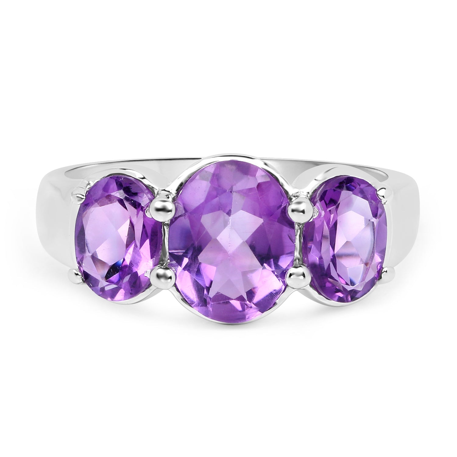 3-stone amethyst ring with central large gemstone and two side stones in .925 sterling silver by Bids.com on Tampa Home & Garden Store