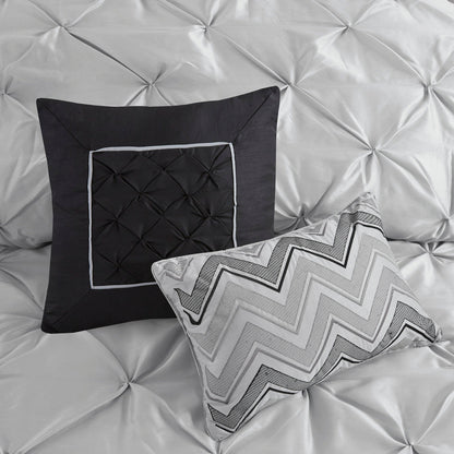 7 Piece Tufted Grey King Comforter and Decor
