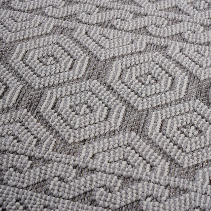 Guros Grey and White Rug with textured plush pile 6.7x9 stain resistant HouseOfZazla on Tampa Home & Garden Store