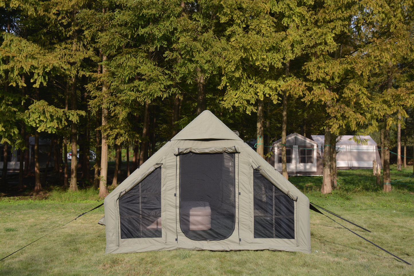 9.8 x 13ft Inflatable Camping Tent With Pump
