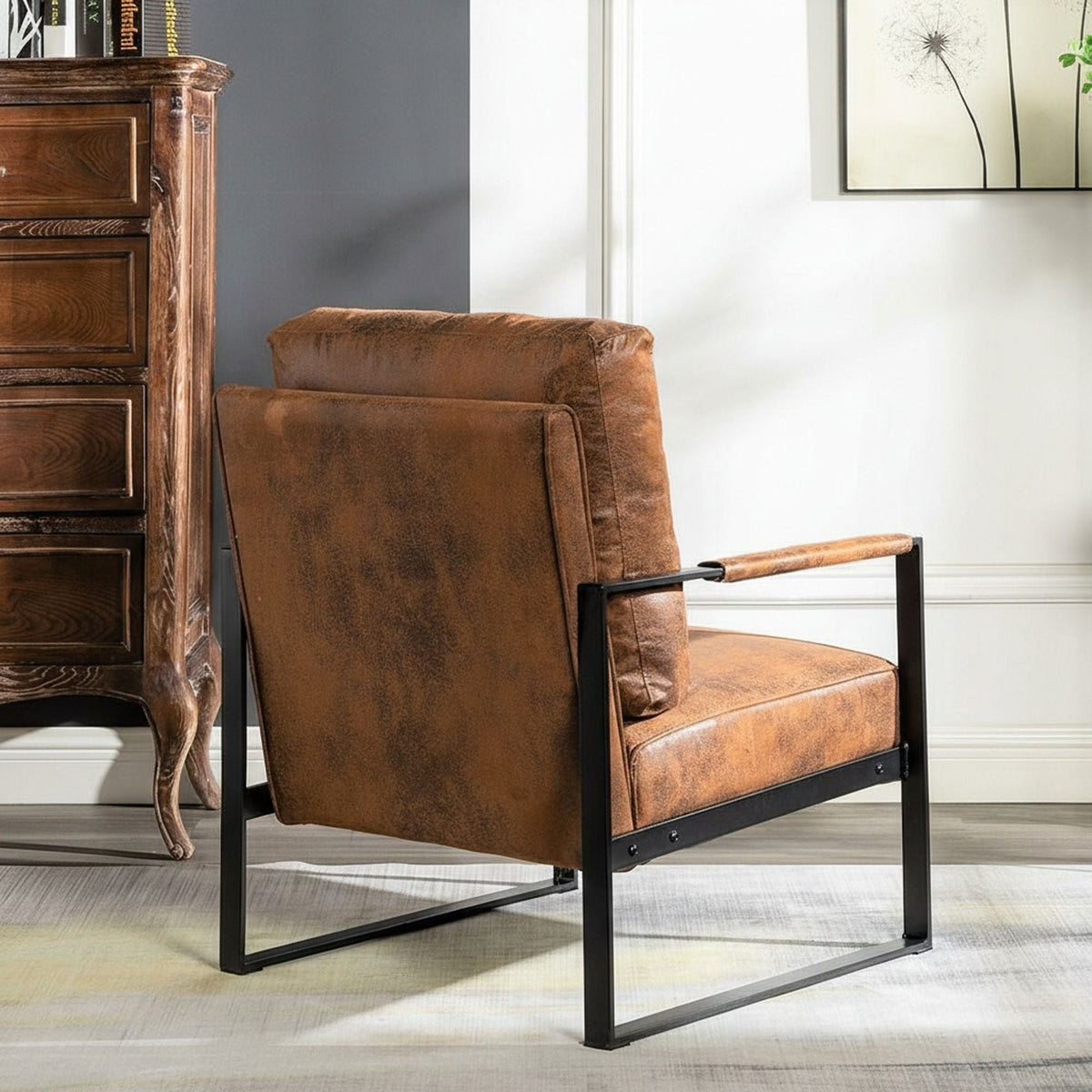 Mid Century Modern Chair With a Metal Frame