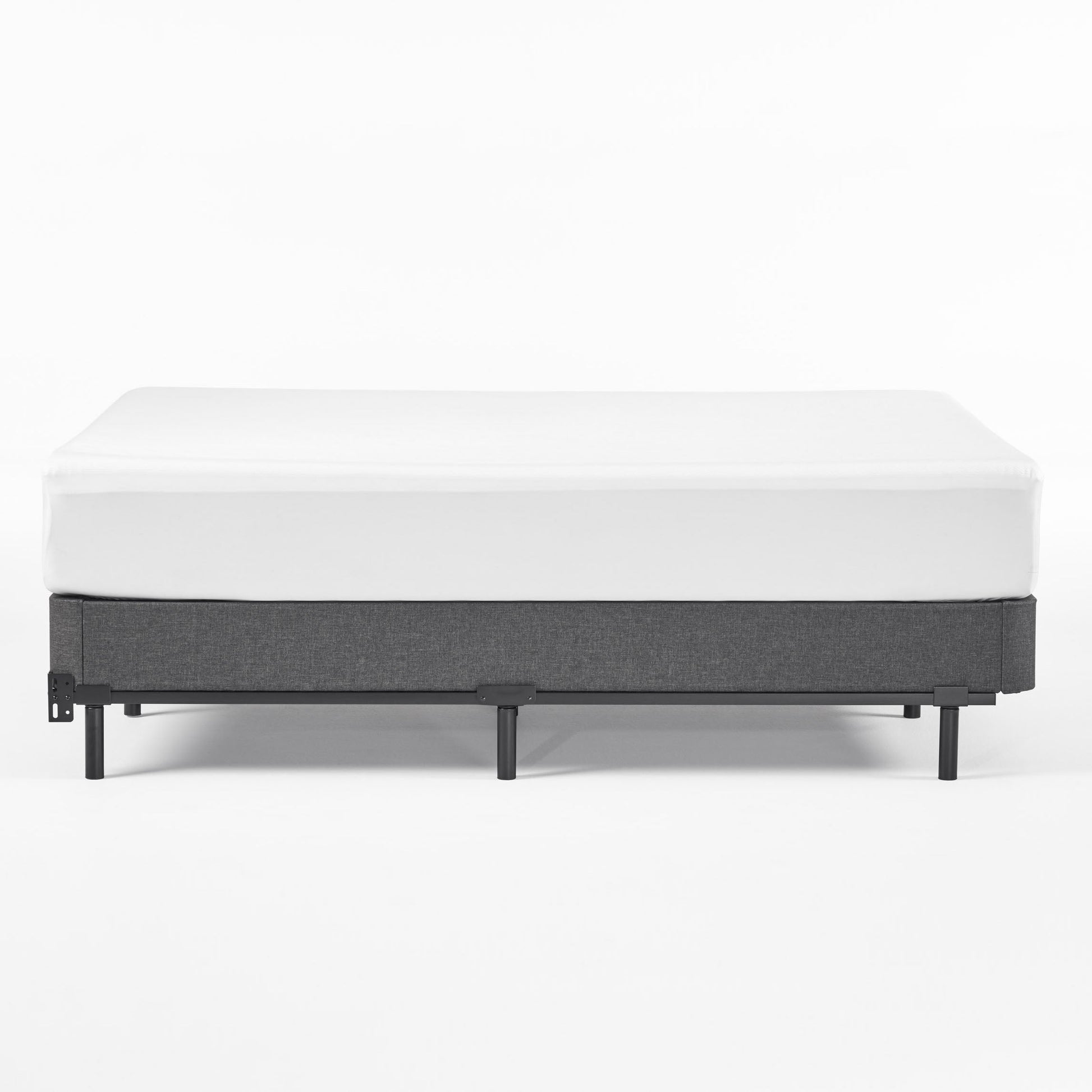 OkiOki Mattress Protector Queen white cover, queen size, HouseOfZazla on Tampa Home & Garden Store