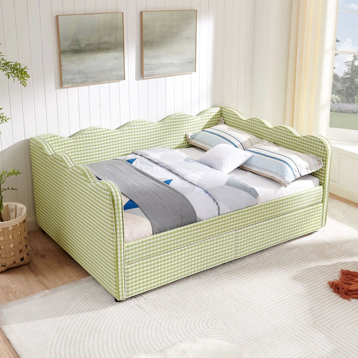 Gingham Daybed With USB Port and Wave Design
