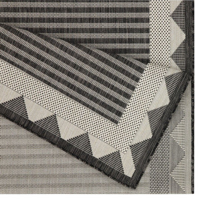 Fresh And Cozy Indoor Area Rug For A Patio