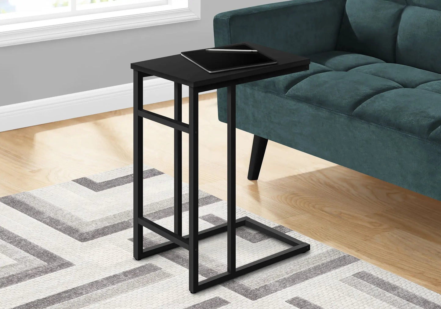 C Shaped Accent Table for Sofa and Bedside Use