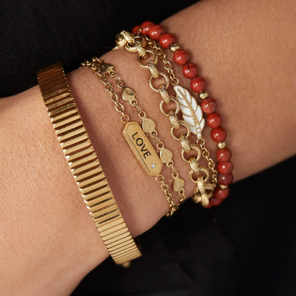 Love Stranded Bracelet Set With Heart Charms