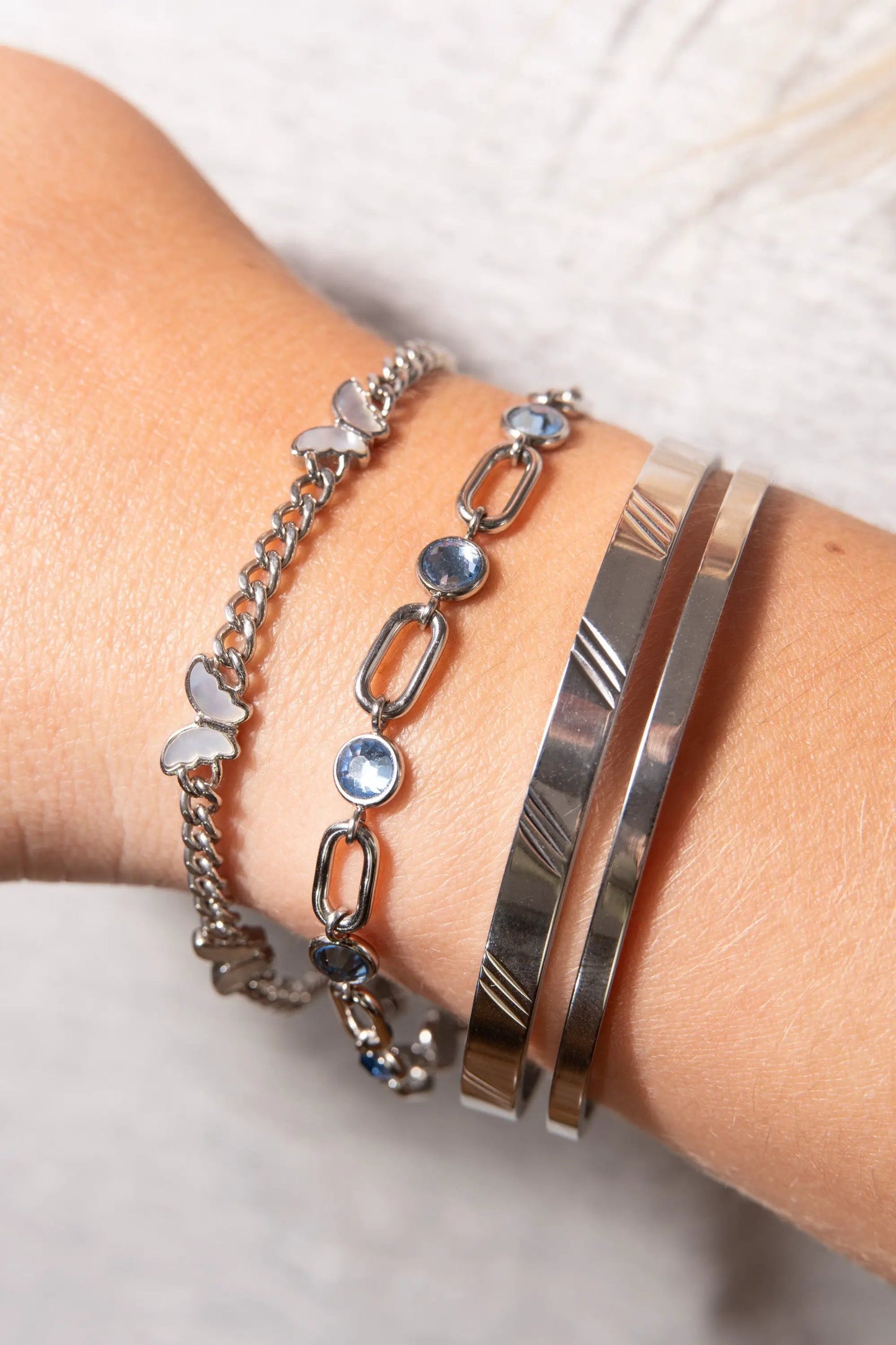 Butterfly Curb Chain Bracelet With Crystals