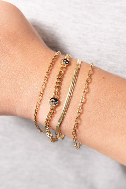 Yin Yang Curb Chain Bracelet With Five Charms