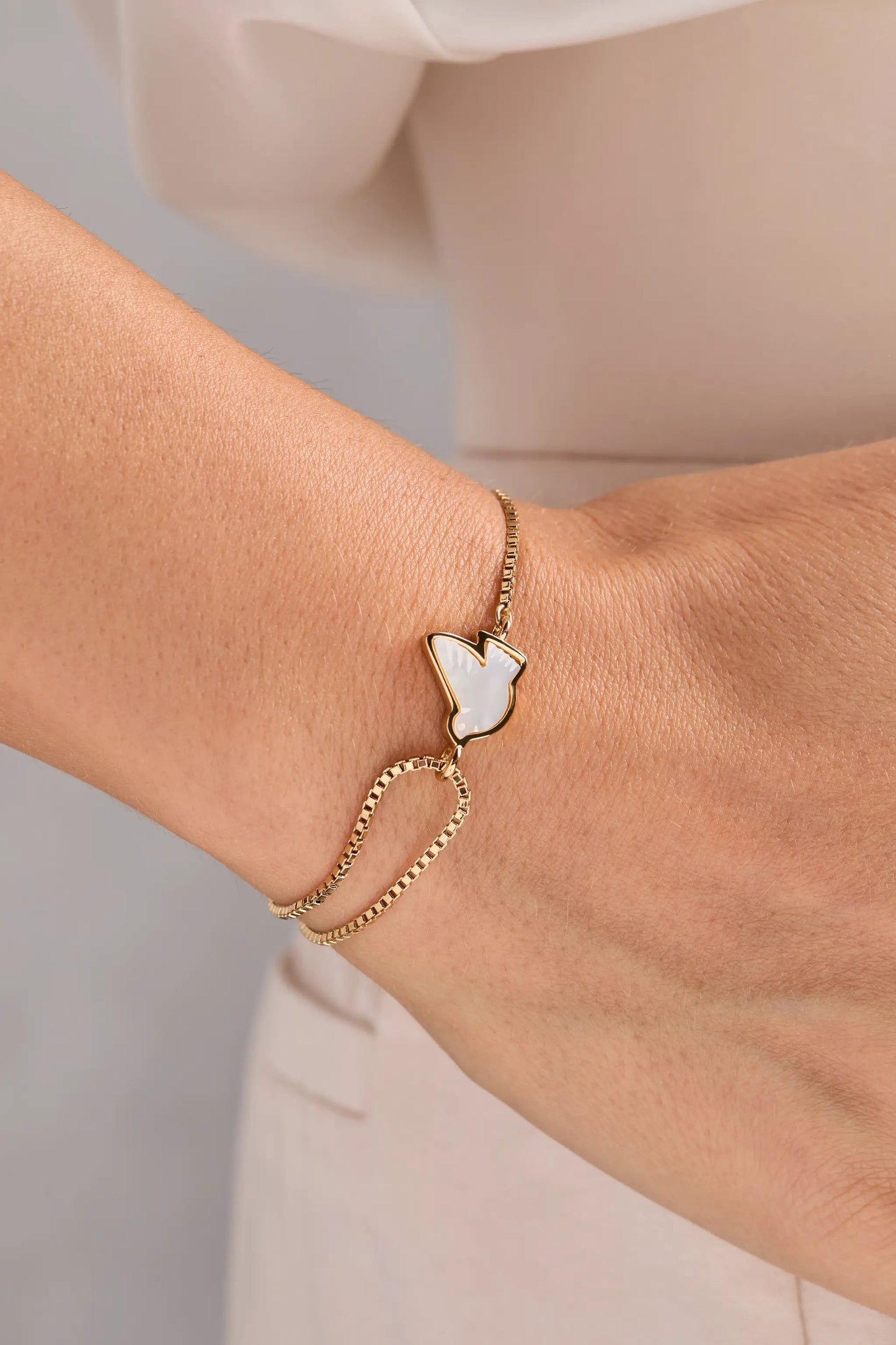 Dove Peace Mother of Pearl Pull Chain Bracelet