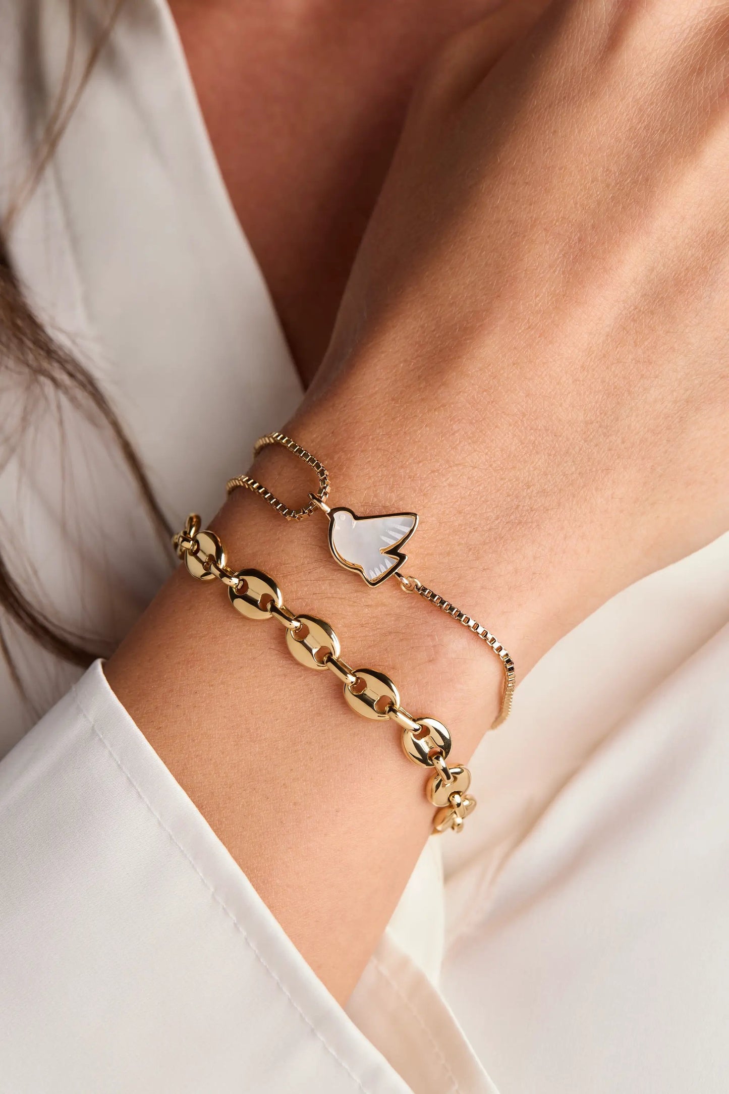 Dove Peace Mother of Pearl Pull Chain Bracelet