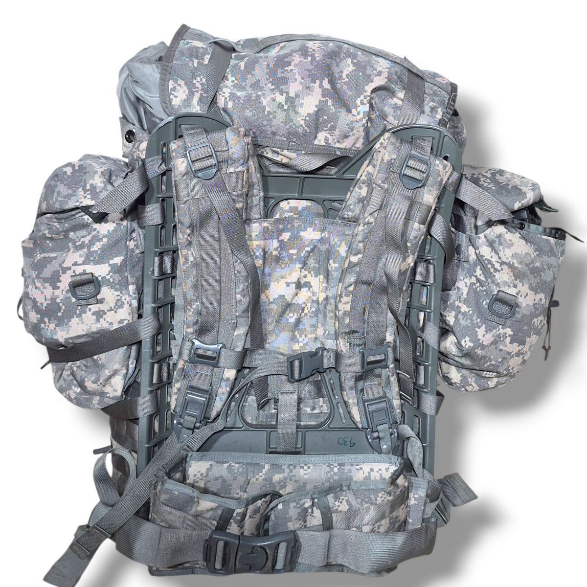 Fury28 ACU/UCP MOLLE II Large Rucksack camouflage with waterproof liner on Tampa Home & Garden Store