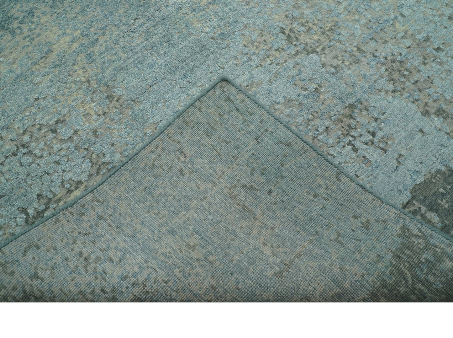 Abstract Design Blue, Beige And Gray 8x10 Hand Knotted Wool and Bamboo Silk Rug - Tampa Home & Garden Store