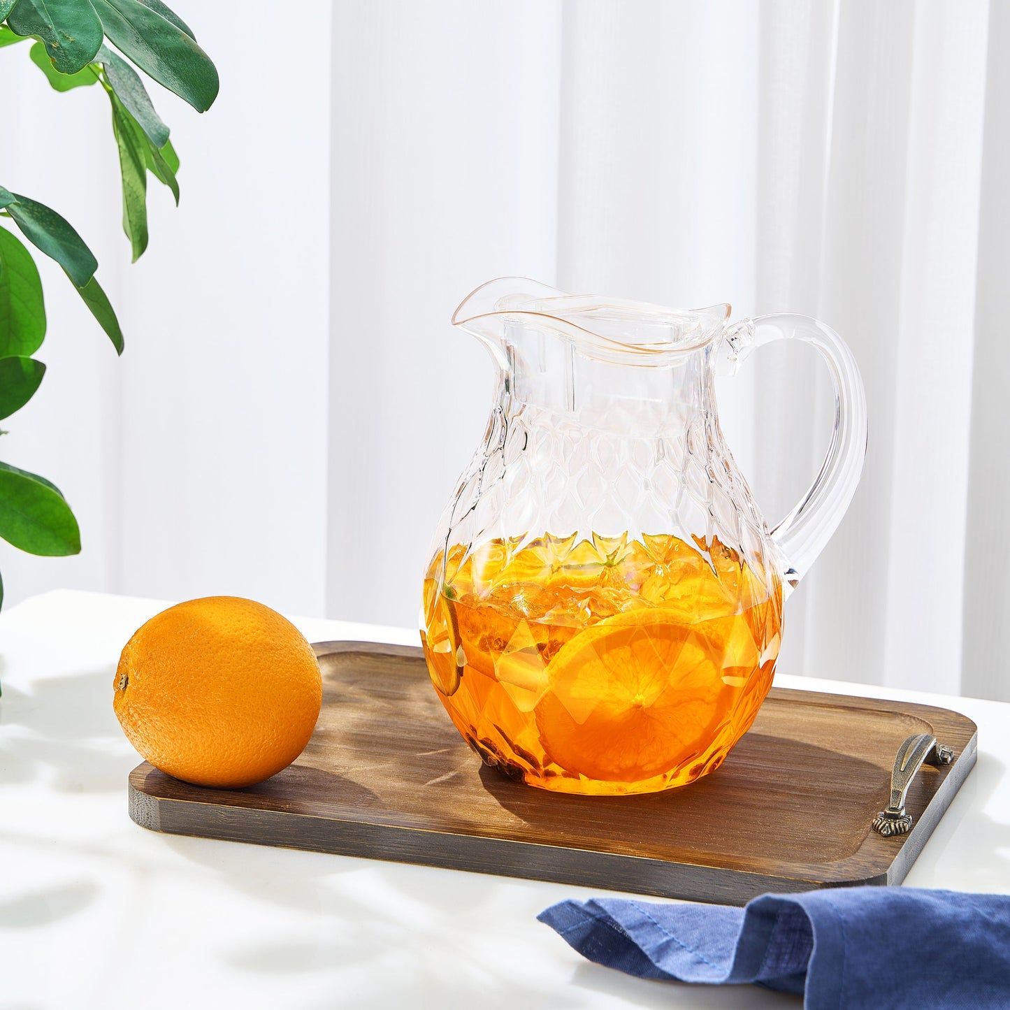 Barcelona Acrylic Serving Pitcher Glassware