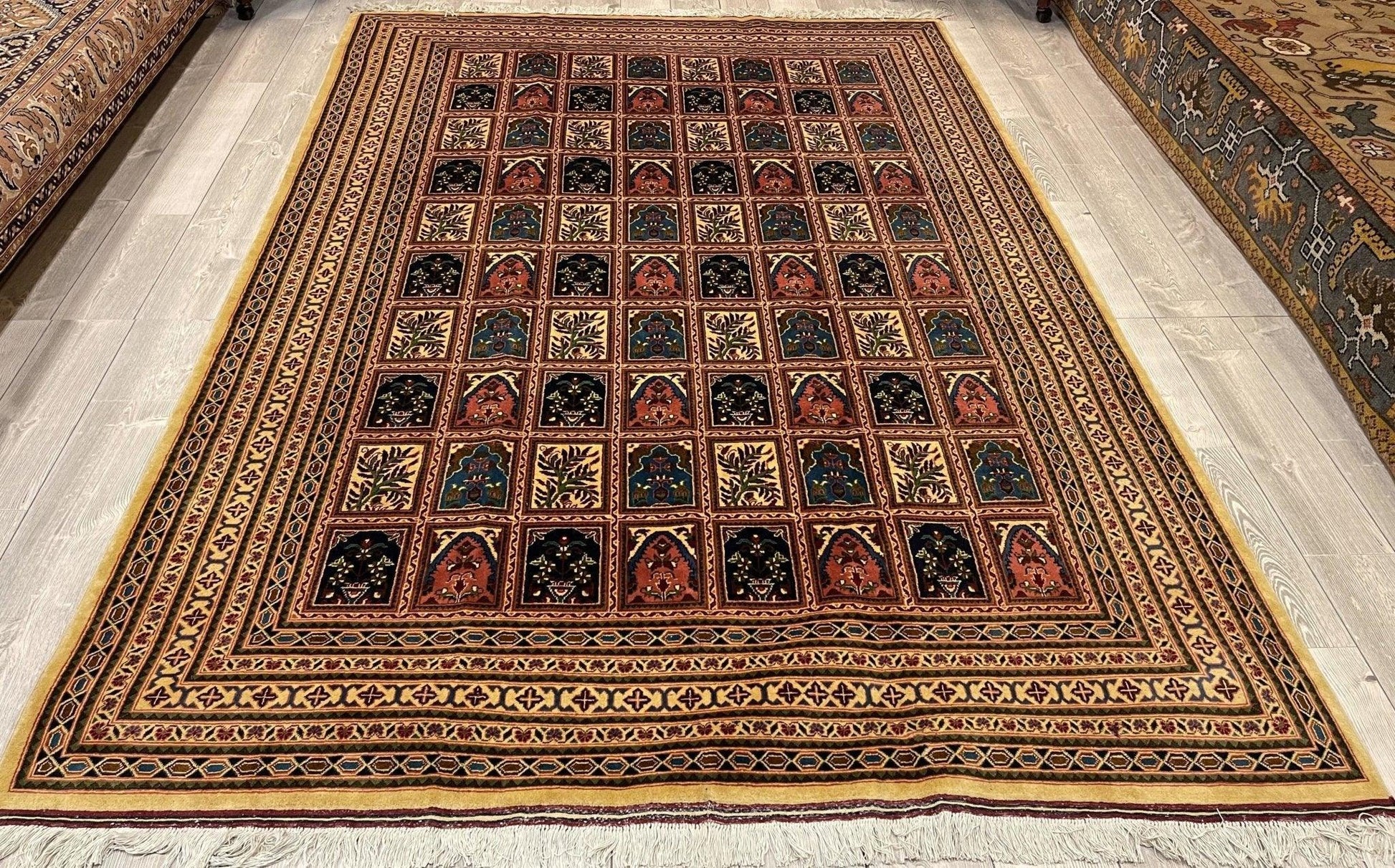 Afghani  I Bakhtiari 7x10 Area Rug - Tampa Home & Garden Store