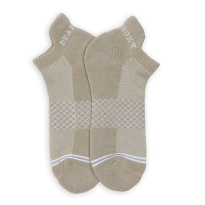 Cozy Ankle Socks 4-Pack beige DeadSoxy with white diamond lattice pattern on Tampa Home & Garden Store