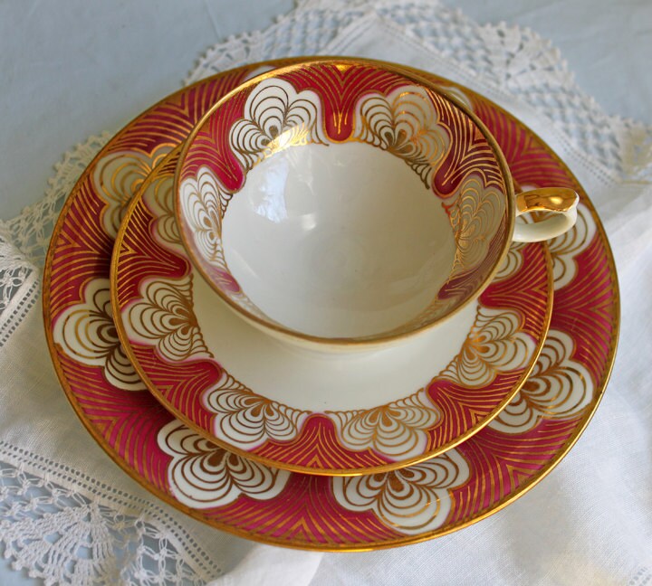Antique Bavarian Cup, Saucer and Dessert Plate by Elgenbein Porcelain. Gold and Red Floral Pattern. Dining Room Decor. Mid Century Modern. - Tampa Home & Garden Store