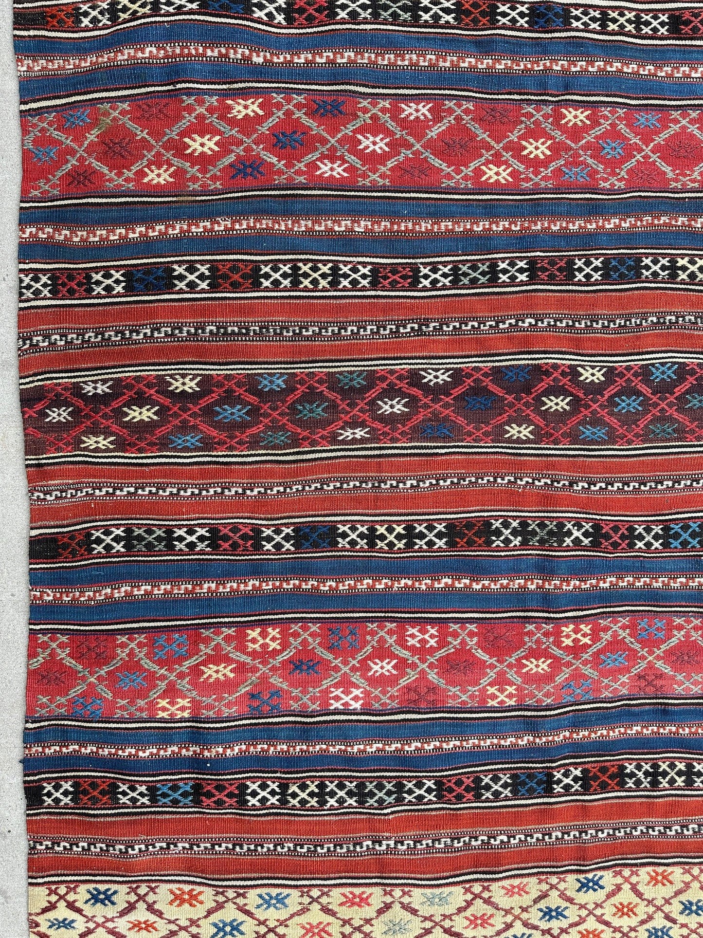Antique Caucasian Shahsavan Soumak Rug 4’9” x 7’4” - Tampa Home & Garden Store