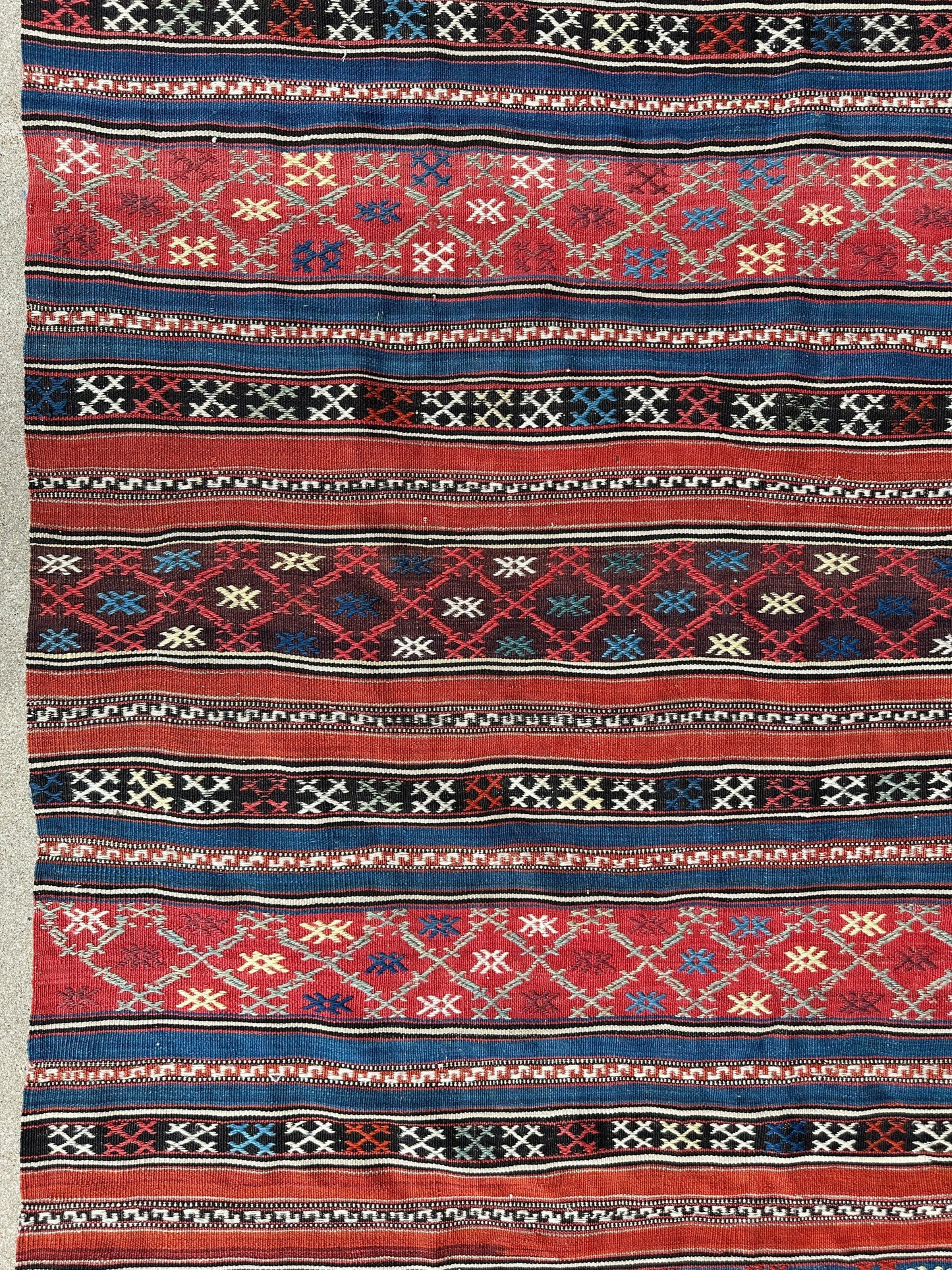 Antique Caucasian Shahsavan Soumak Rug 4’9” x 7’4” - Tampa Home & Garden Store