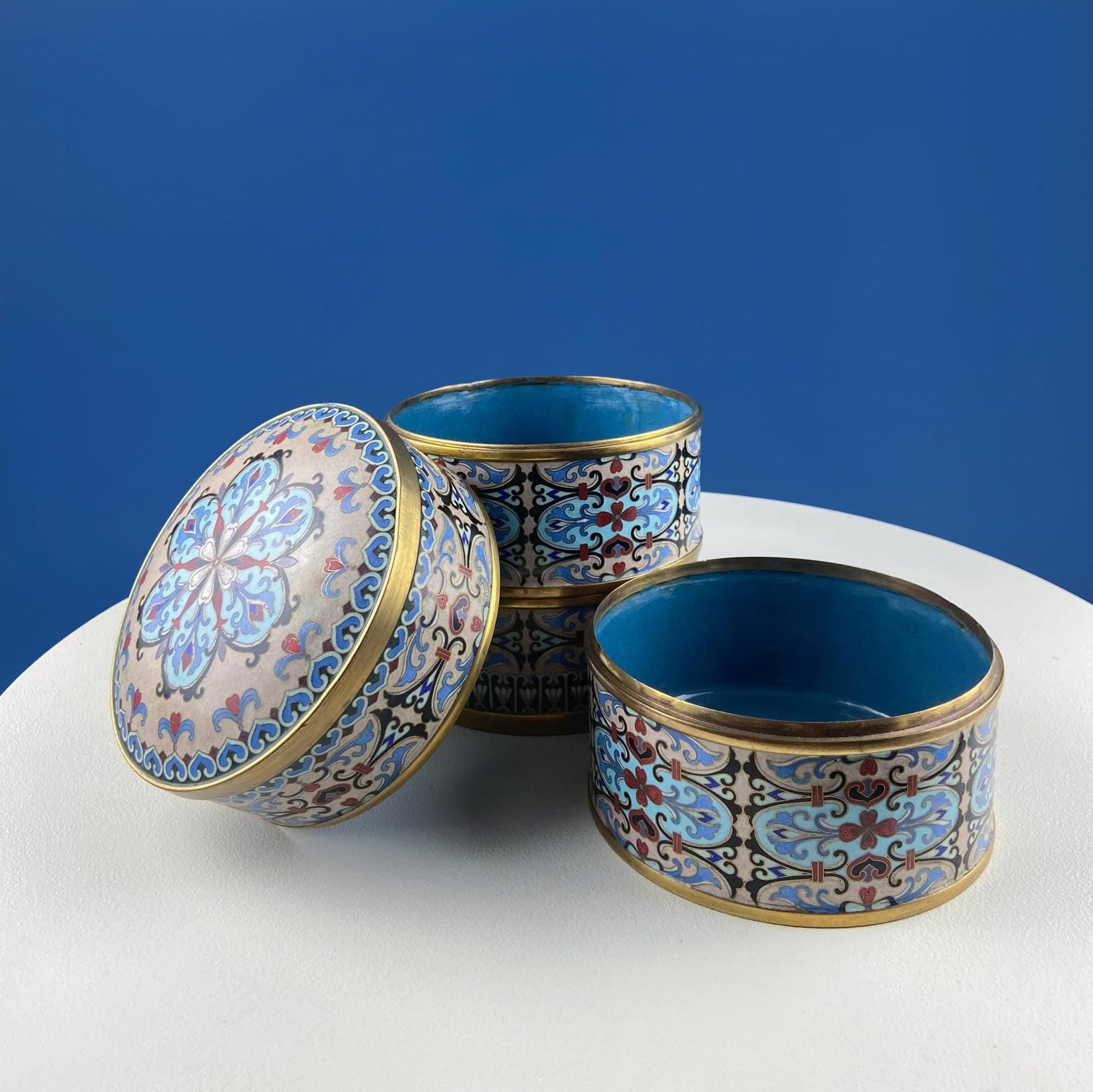 Antique Chinese Cloisonne Stackable Boxes. Set of 4 Bowls. Brass Trims. Food Carrier Trinket Storage. Ethnic Art. Asian Ethnic Home Decor. - Tampa Home & Garden Store