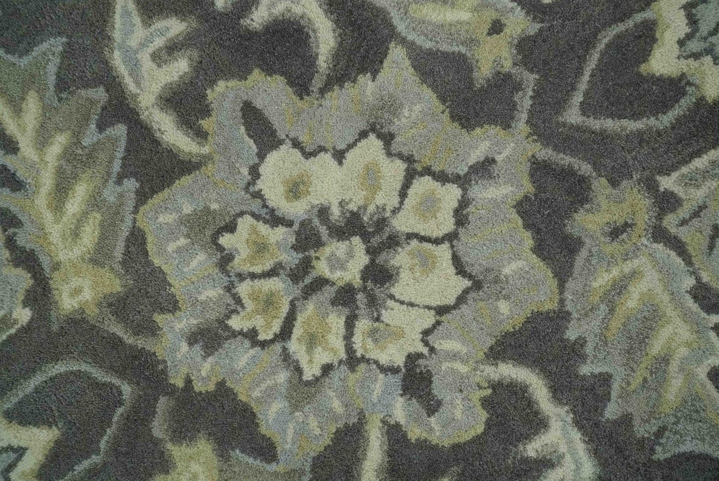 Antique Design 8x10 Charcoal and Beige Traditional Floral Hand Tufted rug - Tampa Home & Garden Store