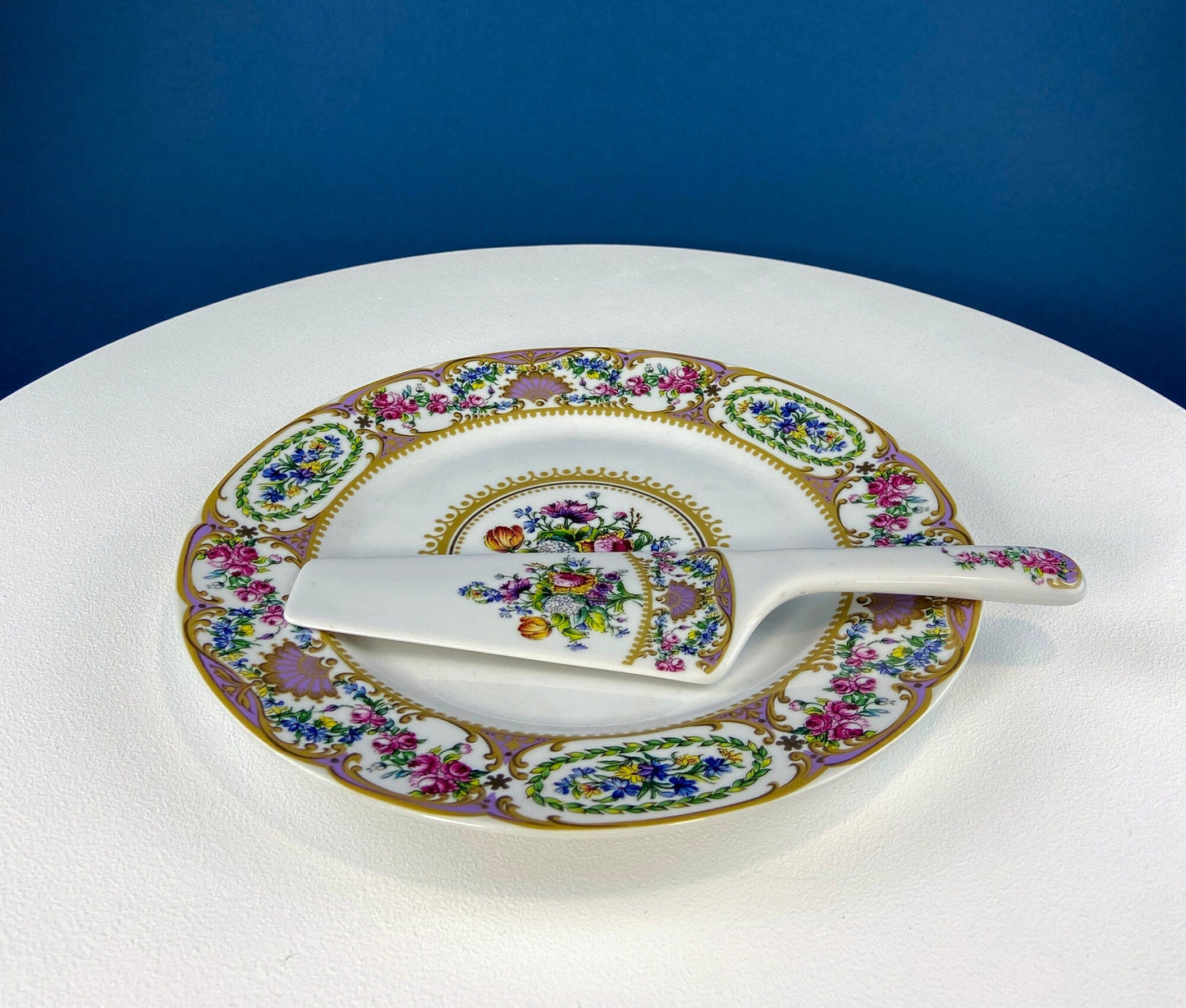 Antique Dessert Plate with Hand-Painted Strawberries. Hutschenreuther Porcelain, 1914. Modern Farmhouse, French Country. Collectible. - Tampa Home & Garden Store
