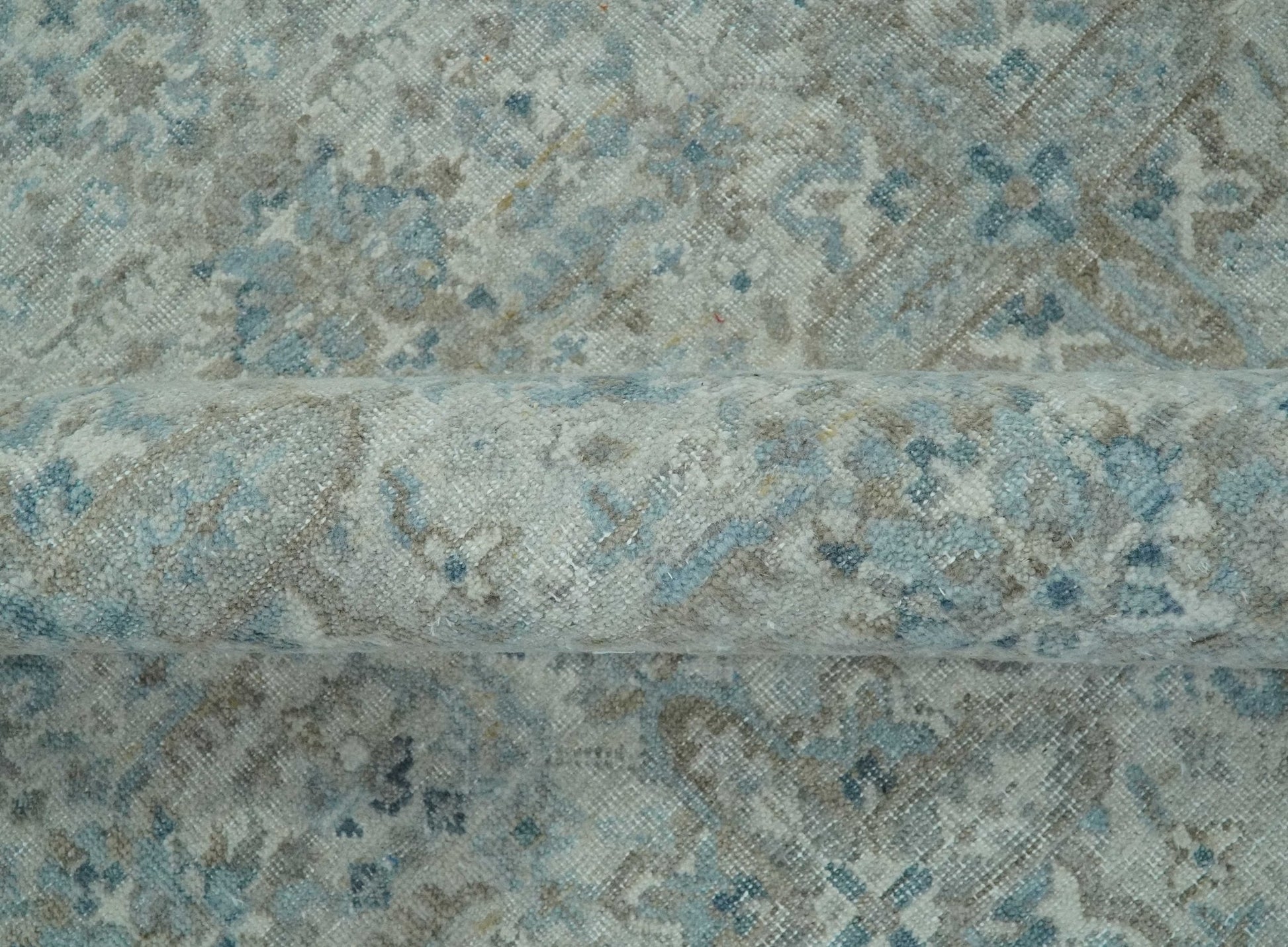 Antique Distress finish Silver, Teal and Brown Hand Knotted Traditional 8x10 wool Rug - Tampa Home & Garden Store