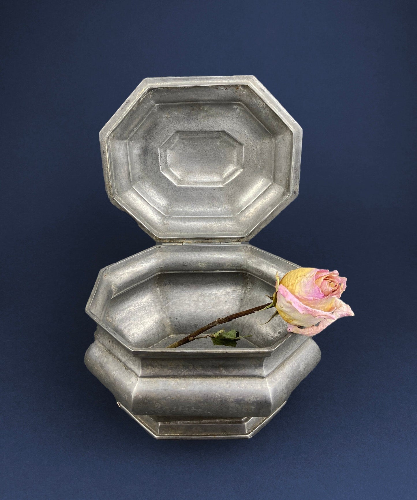 Antique Italian Pewter Box with Hinged Lid. Large Pewter Bowl Made in Italy. Trinket or Jewelry Box. - Tampa Home & Garden Store