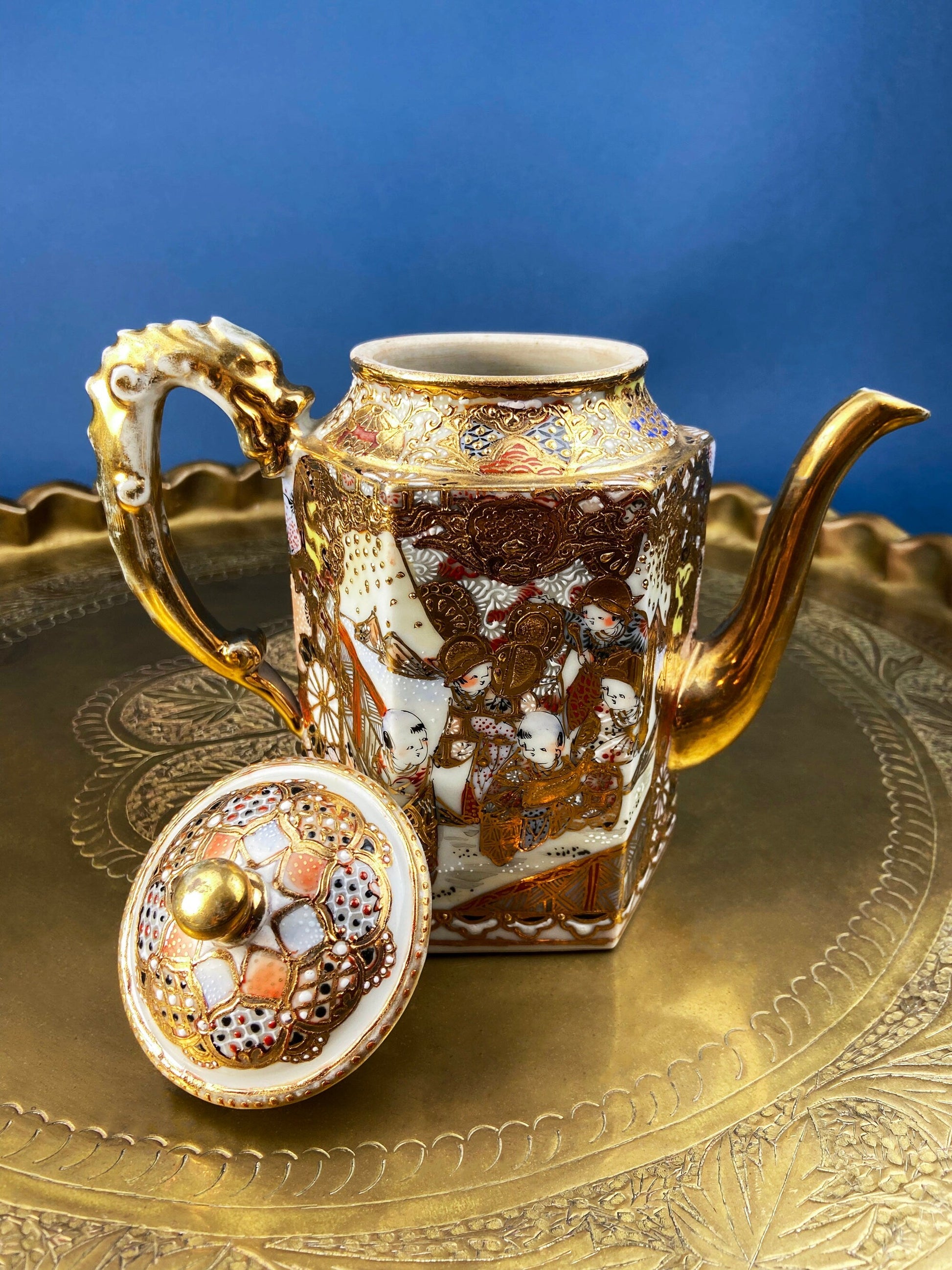 Antique Japanese Moriage Tea Cup Set. Gold Hand Painted Teaware with Teapot, Sugar Bowl, Creamer, and Six Japanese Tea Cups. - Tampa Home & Garden Store