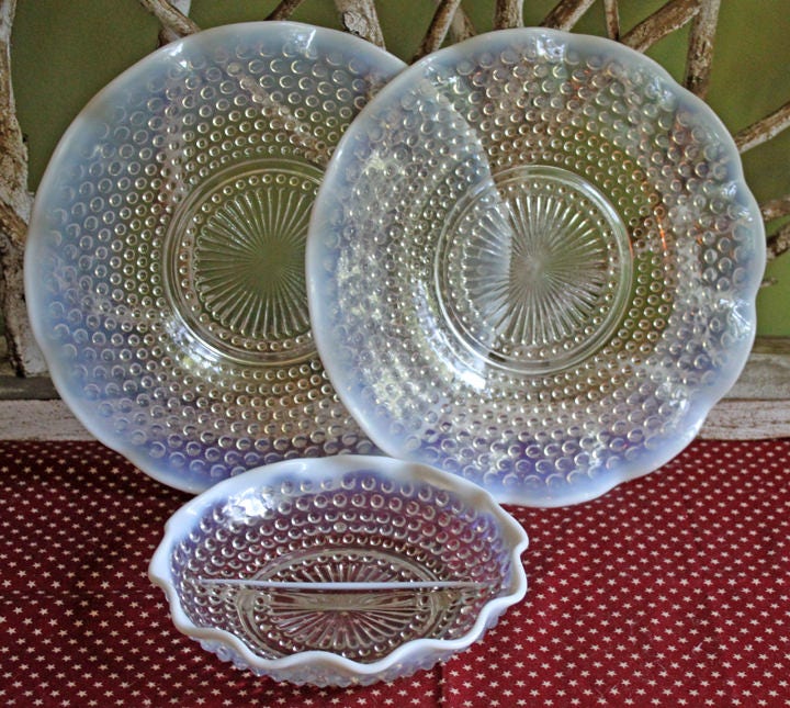 Antique Oval Silver & Glass Serving Platter. Godinger Silver Art. Fluted Glass with Etched Reticulated Silver Tray. Hosting Essential. - Tampa Home & Garden Store