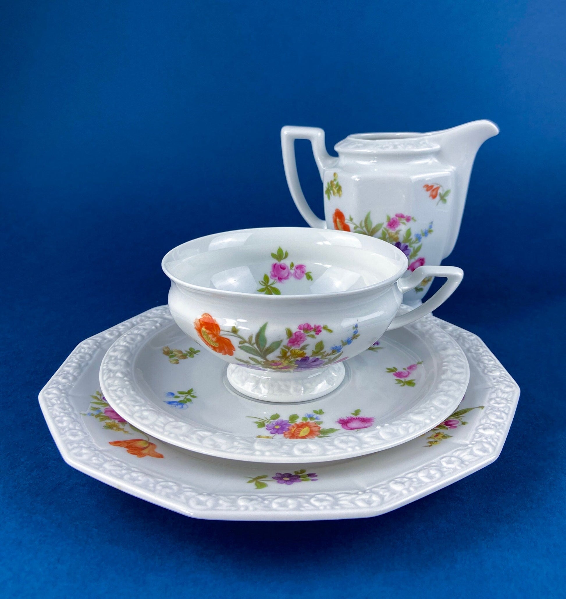 Antique Rosenthal 38 Piece Dinner Set. Classic Stamp, Maria, Florals. Modern Farmhouse. Fine Dining. Luxury Living. - Tampa Home & Garden Store