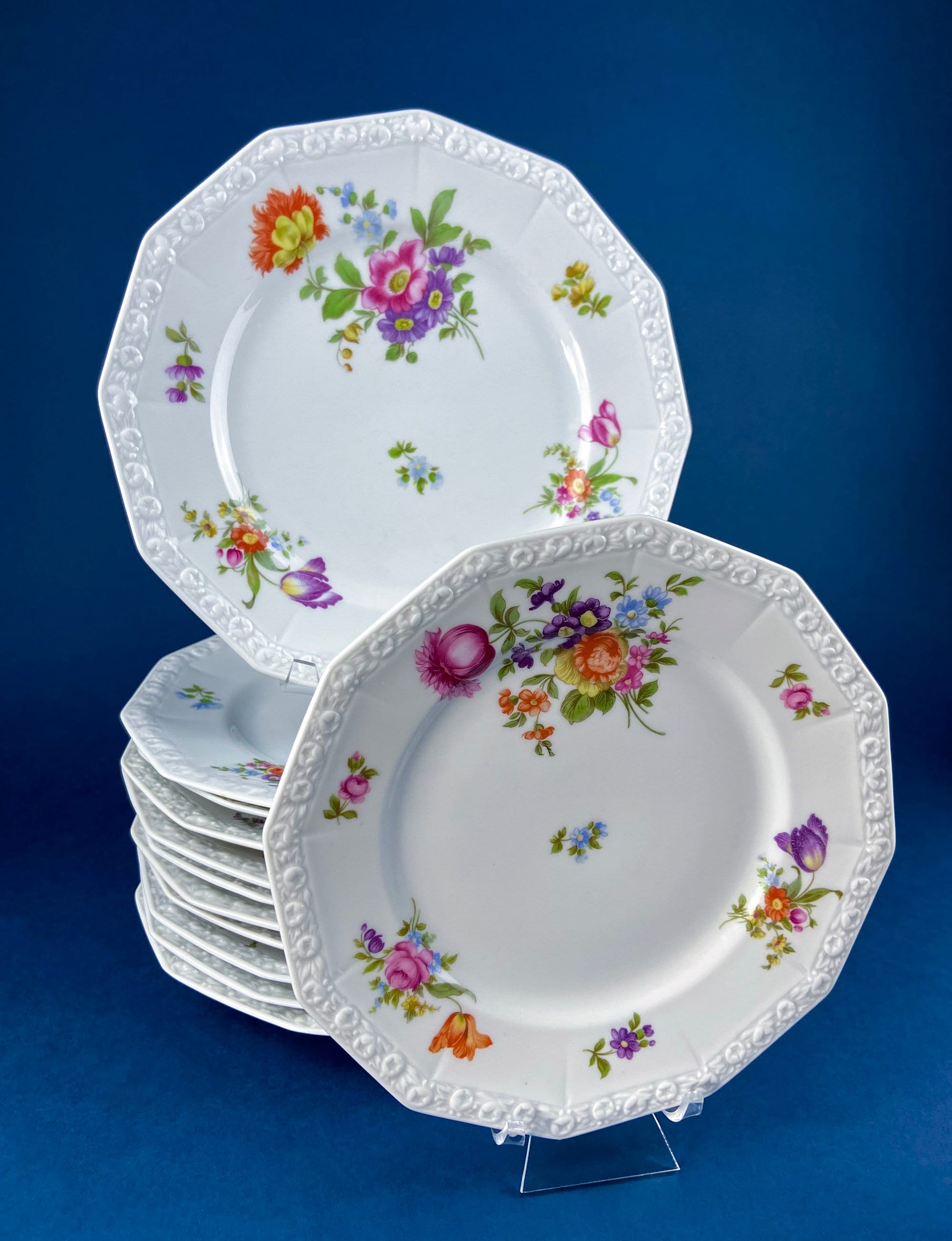 Antique Rosenthal 38 Piece Dinner Set. Classic Stamp, Maria, Florals. Modern Farmhouse. Fine Dining. Luxury Living. - Tampa Home & Garden Store