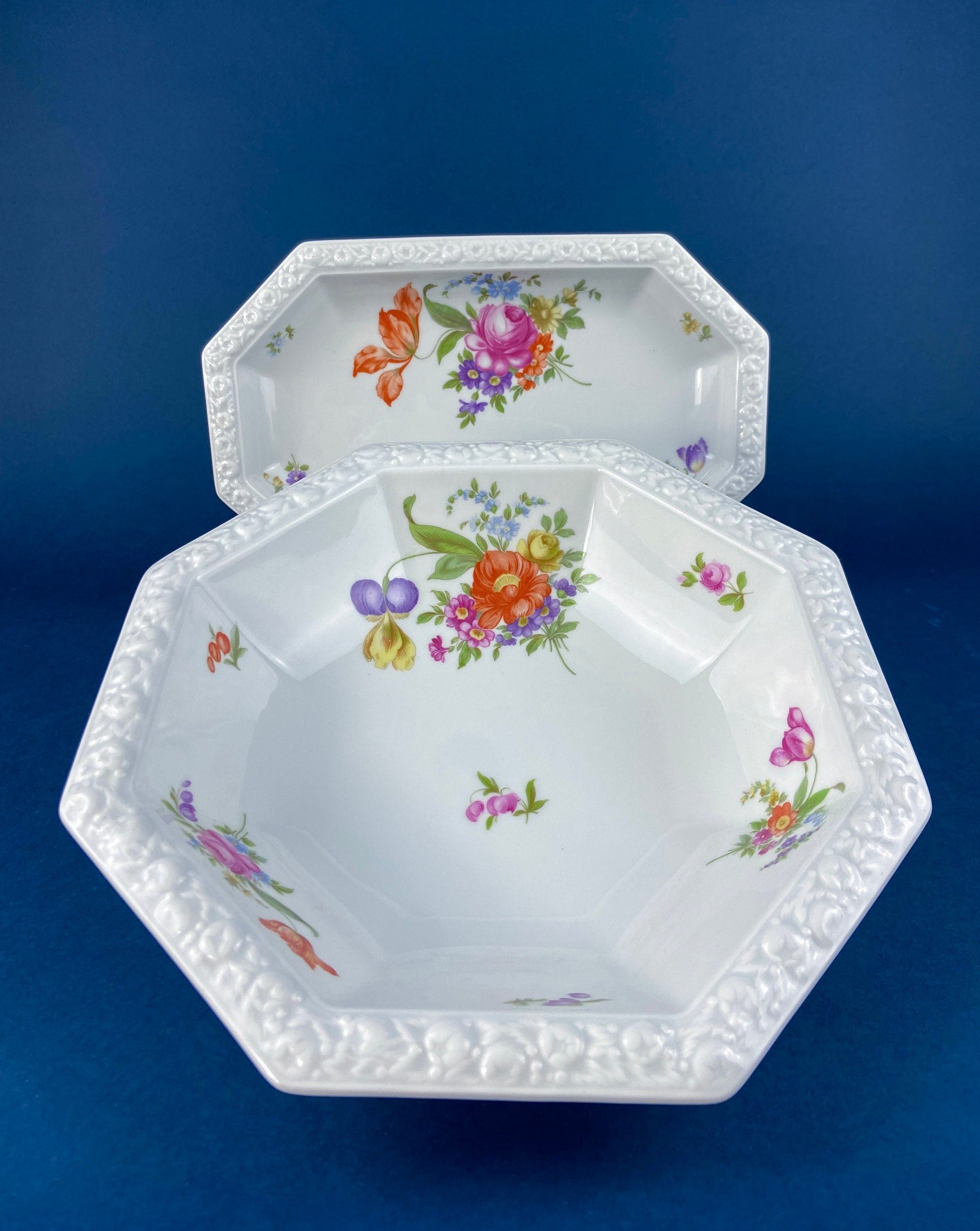 Antique Rosenthal 38 Piece Dinner Set. Classic Stamp, Maria, Florals. Modern Farmhouse. Fine Dining. Luxury Living. - Tampa Home & Garden Store