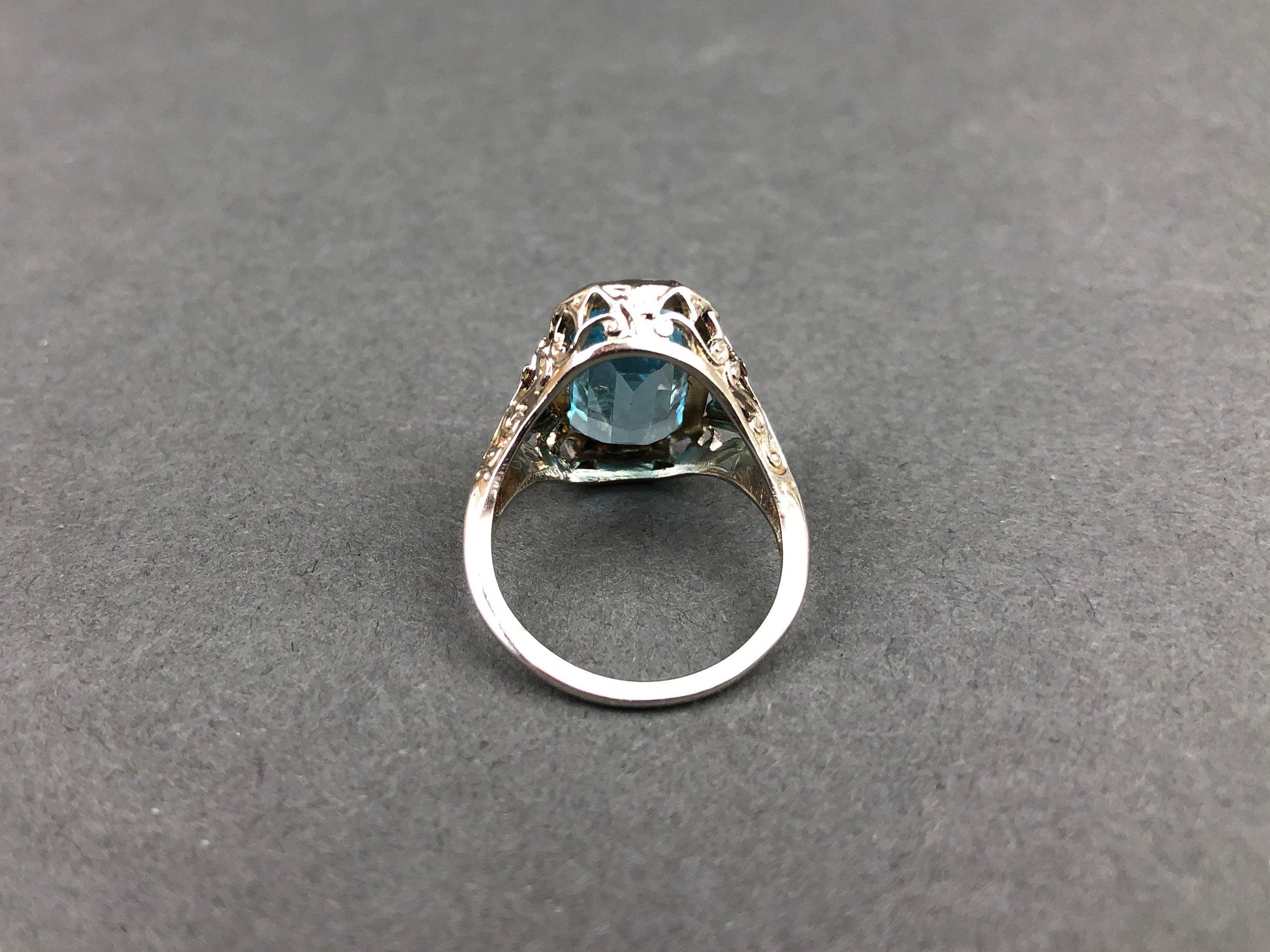 Art Deco 14k Gold 5ct Sky Blue Topaz Ring - Tampa Home & Garden Store
