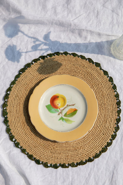 Aura Green edge placemat, Woven raffia tabletop - Tampa Home & Garden Store