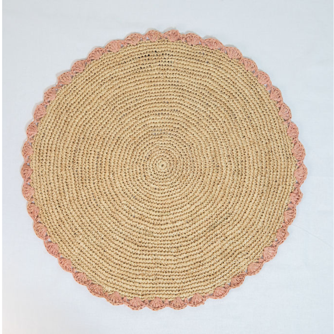 Aura Pink edge placemat, Woven raffia tabletop - Tampa Home & Garden Store