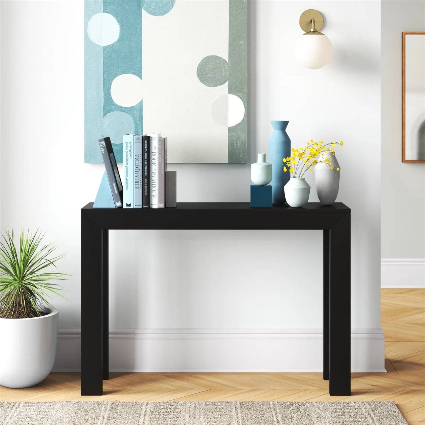 Mesa consola / mesa auxiliar de madera maciza moderna con acabado en negro