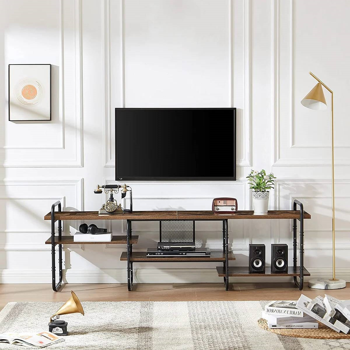 Mueble de TV/Centro de entretenimiento moderno industrial de metal y madera para televisores de hasta 65 pulgadas