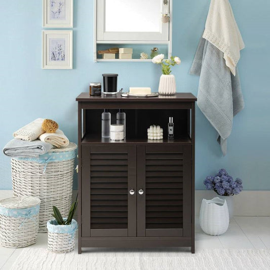 Armario para ropa de baño rústico marrón con puertas de celosía y estante abierto