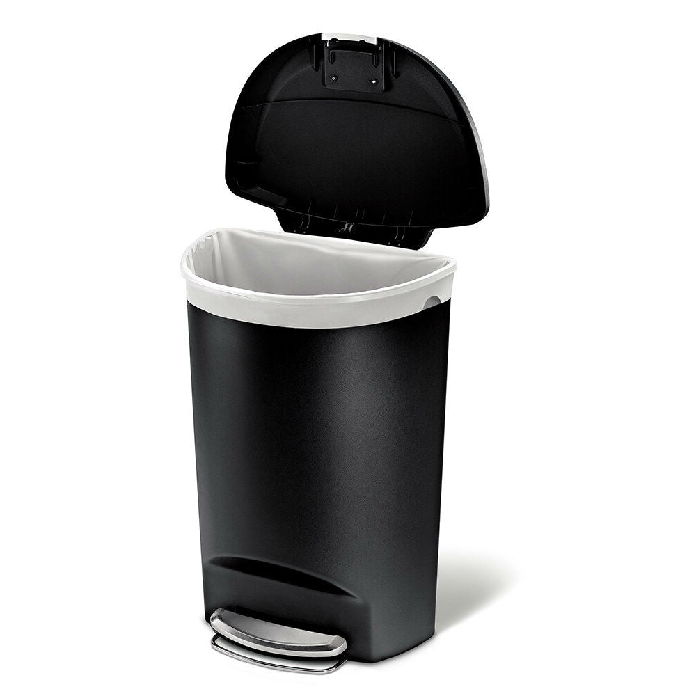 Bote de basura de cocina negro de 13 galones con tapa de pedal