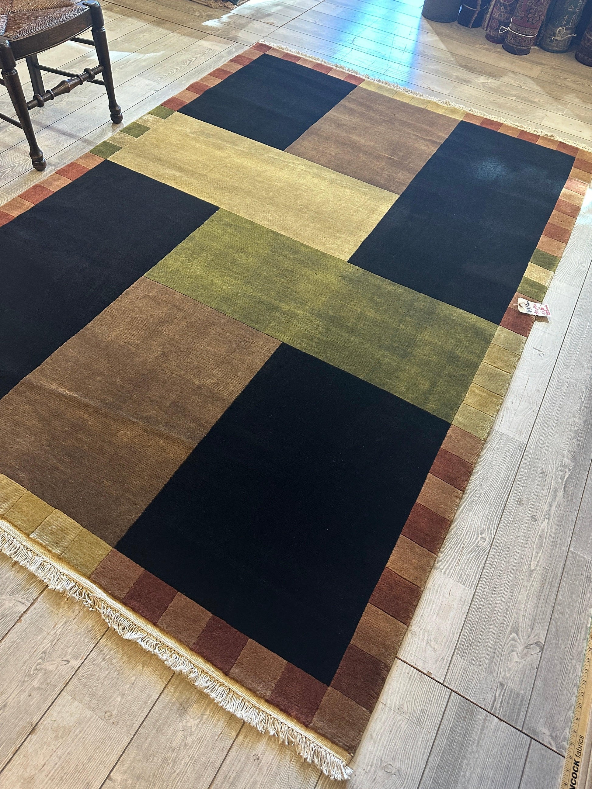 Beautifull Hand Knotted Abstract Area Rug 6’ x 9’ - Tampa Home & Garden Store