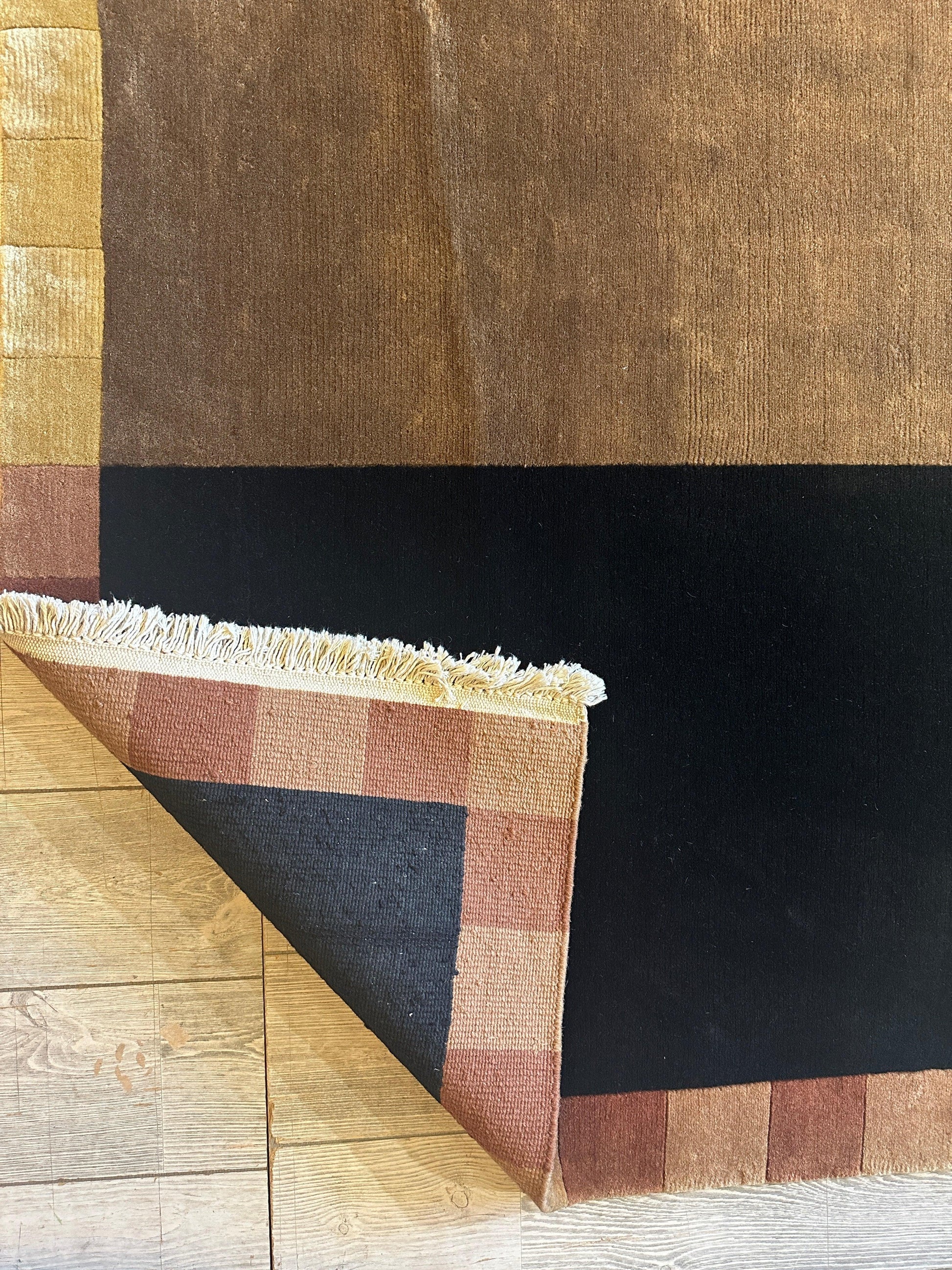 Beautifull Hand Knotted Abstract Area Rug 6’ x 9’ - Tampa Home & Garden Store