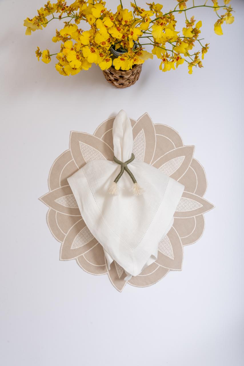Beige Flower Linen Placemat - Tampa Home & Garden Store